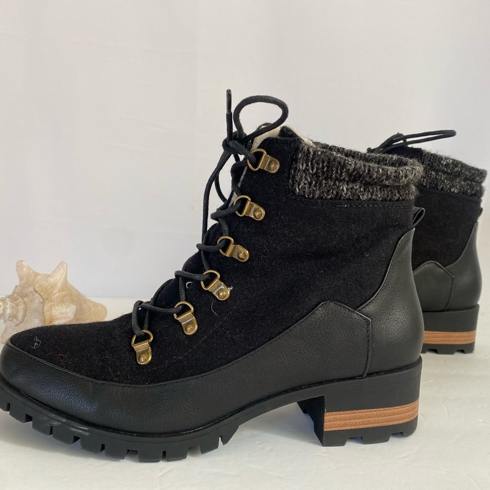 JustFab Sinclaire Hiker Lace-Up Boot